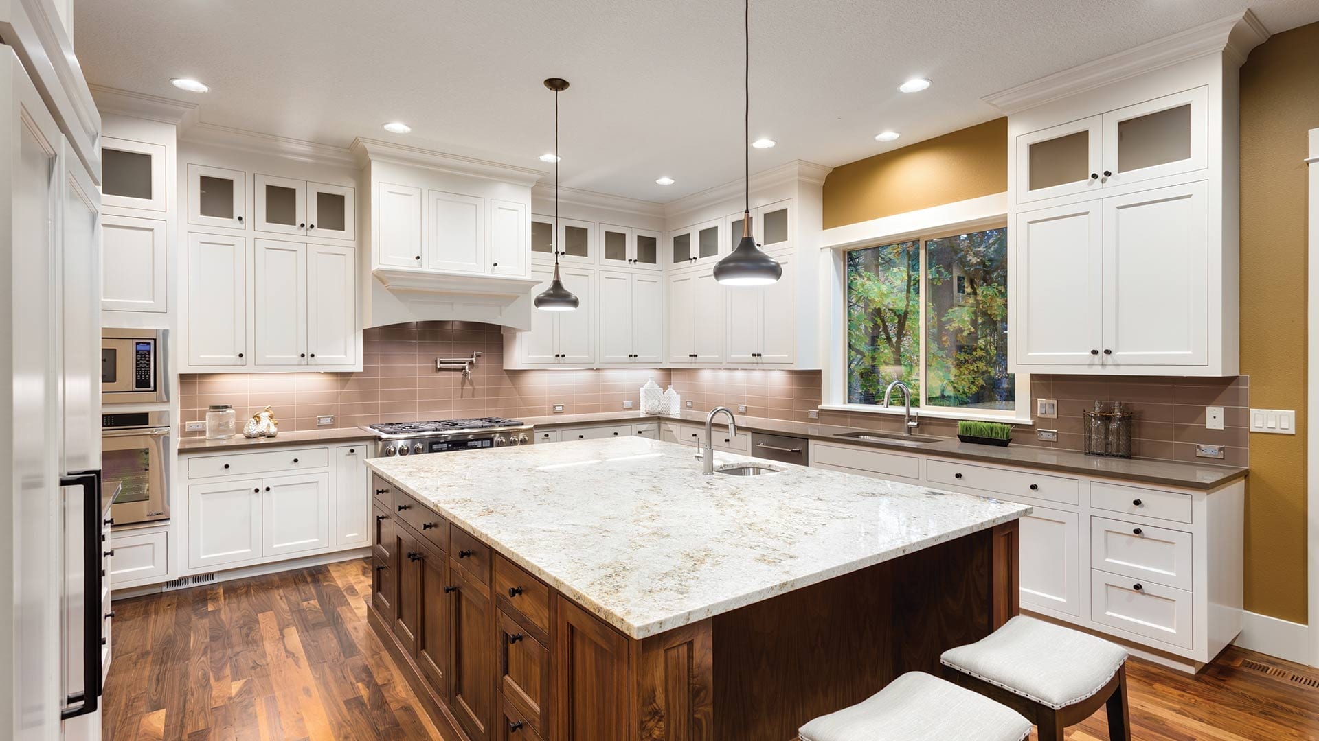 Quartz vs. Granite Countertops | Kitchen Countertops ...